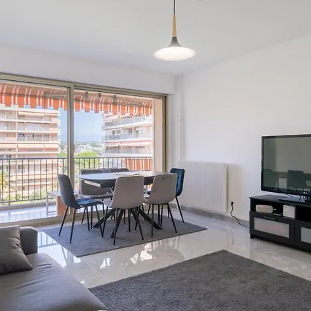 Spacieux 3 Pieces Avec Piscine Et Tennis Apartment Antibes