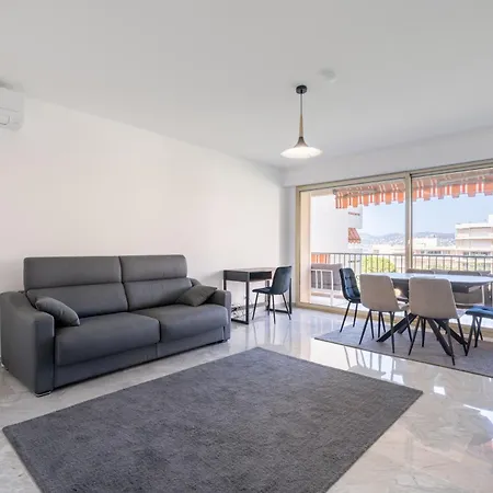 Apartment Spacieux 3 Pieces Avec Piscine Et Tennis Antibes